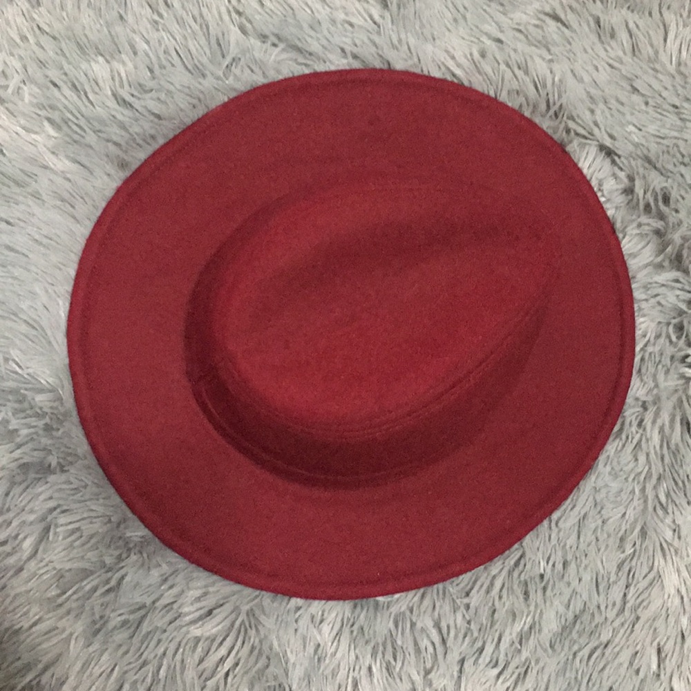 Burgundy wide brim fedora